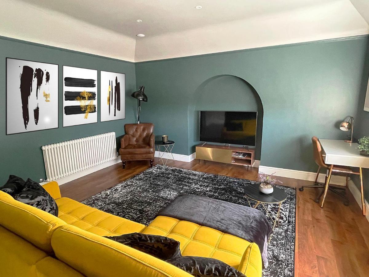 'The Loft' Apartment Yeovil Exterior photo